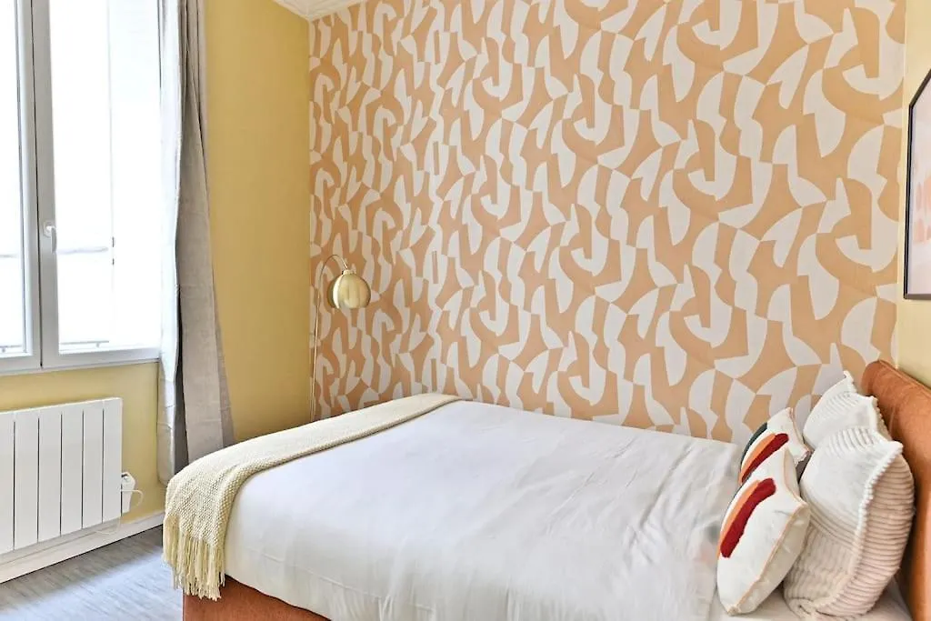 Appartement Rez-De-Chaussee Paris Montparnasse -Ii Frankreich